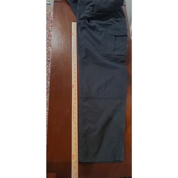 Duluth Trading Co Mens Dry on the Fly Cargo Pants Size XLx34 Black Chore Work - Picture 9 of 9